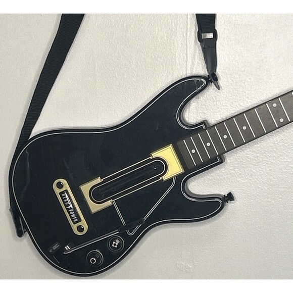 Guitar Hero Live Guitar Controller for PlayStation 3, 4 Xbox 360, One - Picture 2 of 5